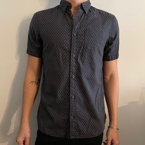 ALLSAINTS geometric print short sleeve button up